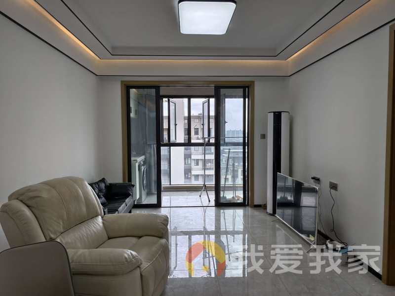 恒茂未来都会花园A区 南北通透，采光好 装修好，环镜优美 视野好，诚心出租