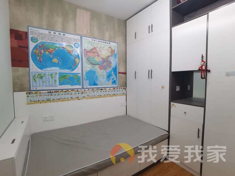 国贸天琴湾西区 南北通透，采光好 装修好，环镜优美 视野好，诚心出租