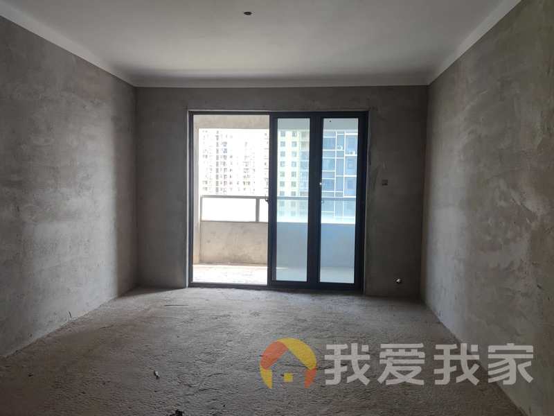 南昌我爱我家伟梦东方院昭阁庭 南北通透，采光好 中间楼层