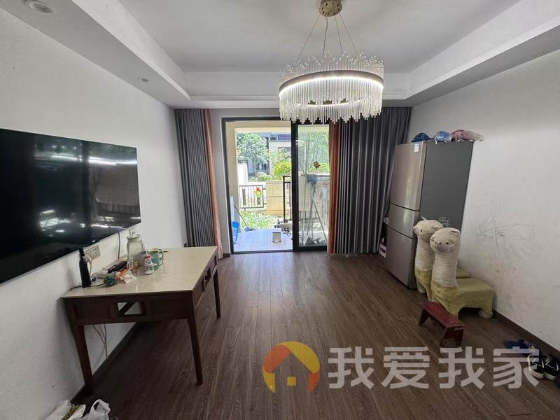 南昌我爱我家阳光城蓝光文澜府 南北通透，采光好 装修好，环镜优美 周边匹套完善，，出行方便