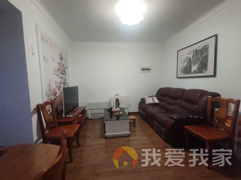 南昌我爱我家西湖区近孺子桥电梯两房出售，全带，可拎包入住。