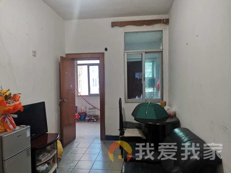 解放西路 南北通透，采光好 视野好，诚心出售