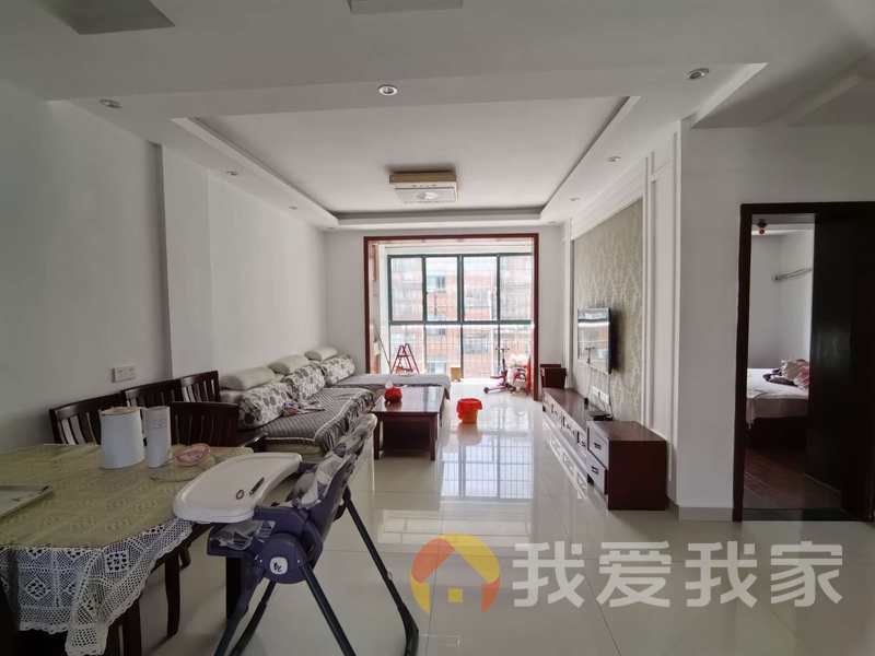 永通澄湖国际街区一期 南北通透，采光好 装修好，环镜优美 视野好，诚心出售