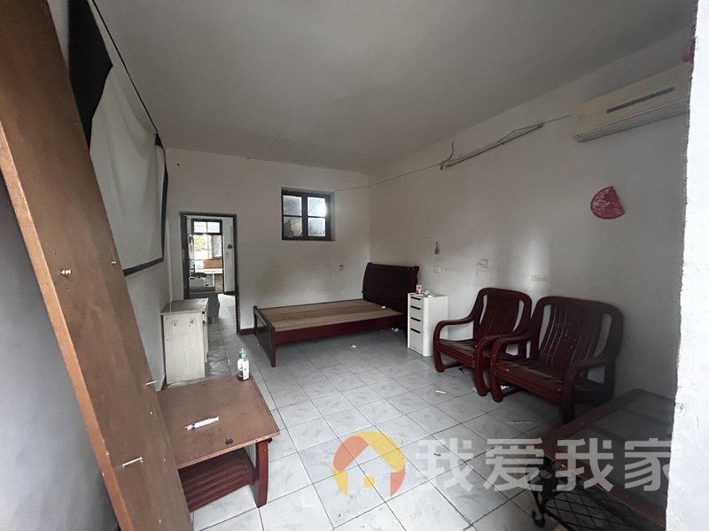 洪城路 南北通透，采光好 近地铁 视野好，诚心出租