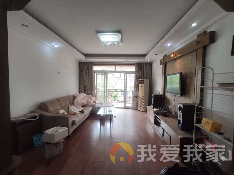 南昌我爱我家御锦城 南北通透，采光好 装修好，环镜优美 近地铁 视野好，诚心出售