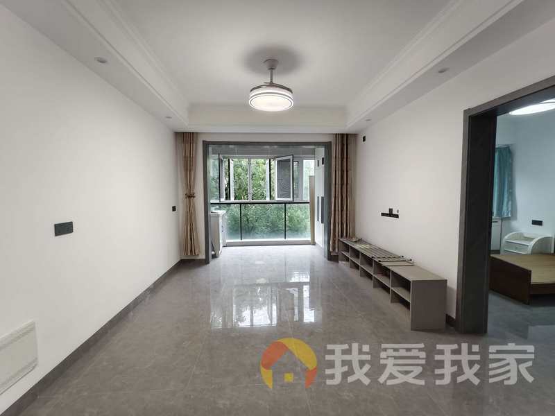 恒茂未来都会花园A区 南北通透，采光好 装修好，环镜优美 周边匹套完善，，出行方便