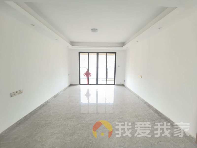 润永通悦港城 南北通透，采光好 装修好，环镜优美 近地铁 视野好，诚心出售