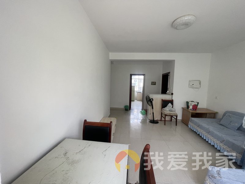 凤凰花园 南北通透，采光好 装修好，环镜优美 近地铁 视野好，诚心出售