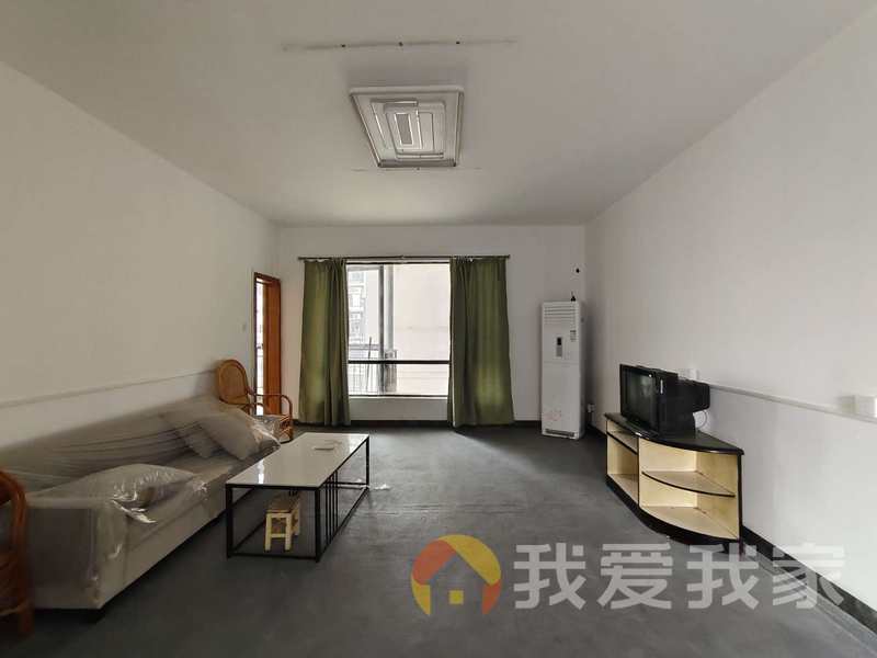 金辉家园 南北通透，采光好 装修好，环镜优美 近地铁 视野好，诚心出租