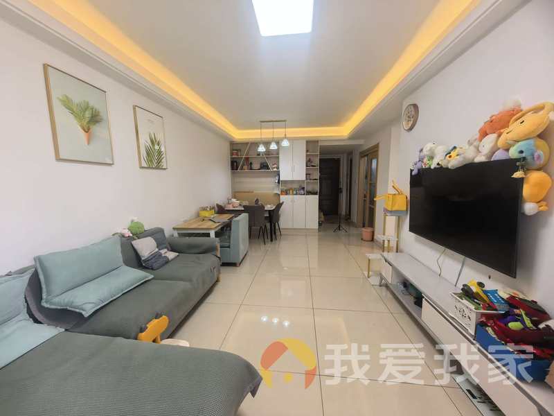 南昌我爱我家南部美的城 南北通透，采光好 装修好，环镜优美 周边匹套完善，，出行方便