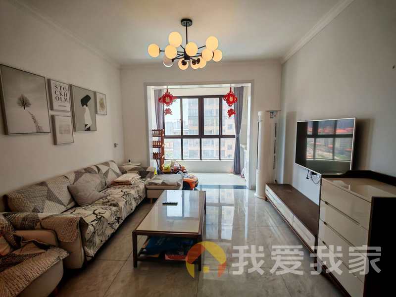 合一中央城（御龙湾花园） 南北通透，采光好 装修好，环镜优美 中间楼层