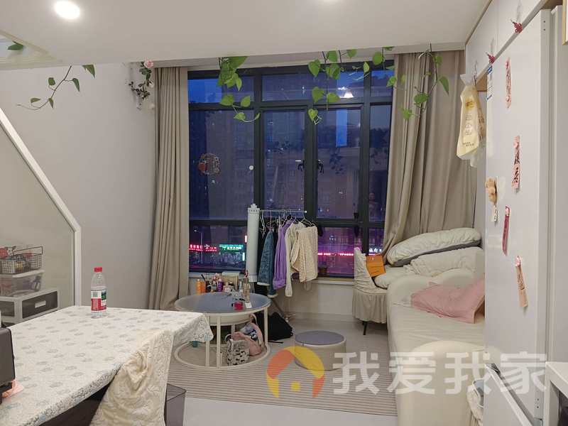 南昌我爱我家绿滋肴潮阳里（馨怡商业中心） 南北通透，采光好 装修好，环镜优美 周边匹套完善，，出行方便