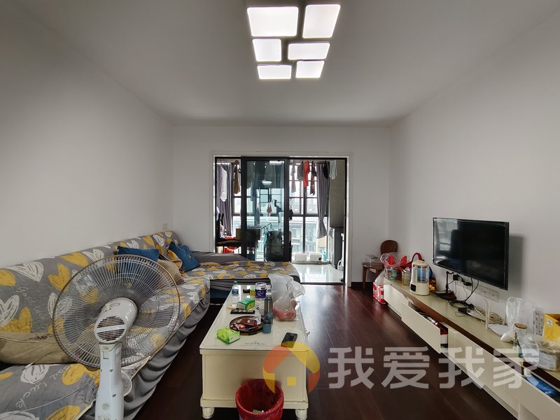 保利辰光（洪源华府） 南北通透，采光好 装修好，环镜优美 中间楼层