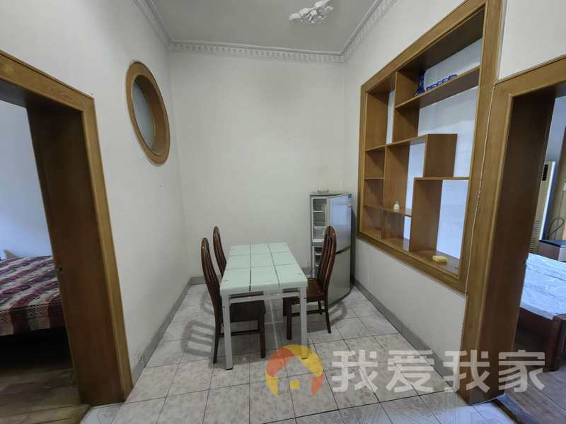 建工集团 南北通透，采光好 装修好，环镜优美 近地铁 视野好，诚心出租