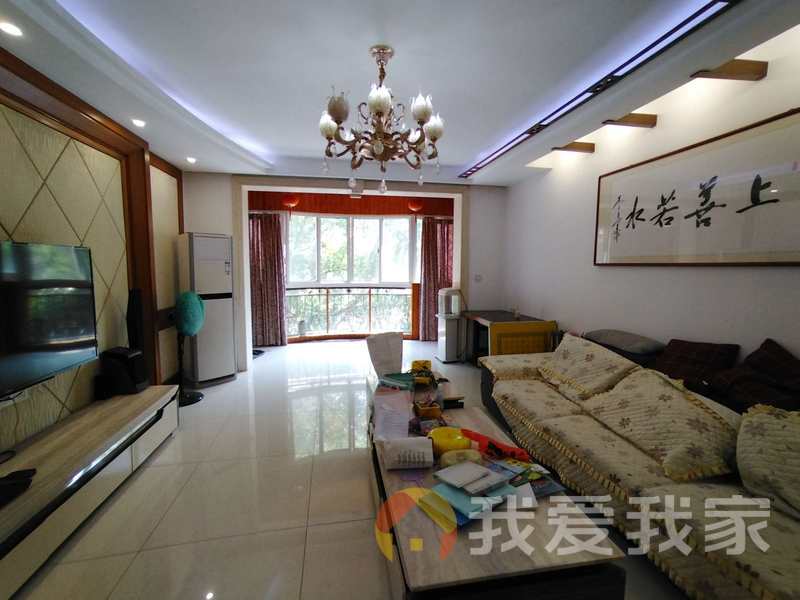 御锦城 南北通透，采光好 装修好，环镜优美 近地铁 中间楼层