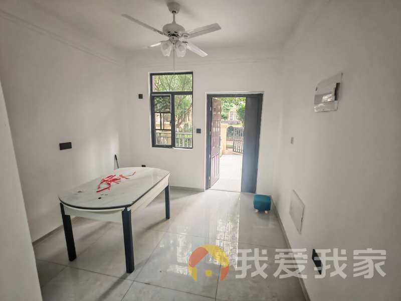 银凯公元九珑 南北通透，采光好 装修好，环镜优美 周边匹套完善，，出行方便