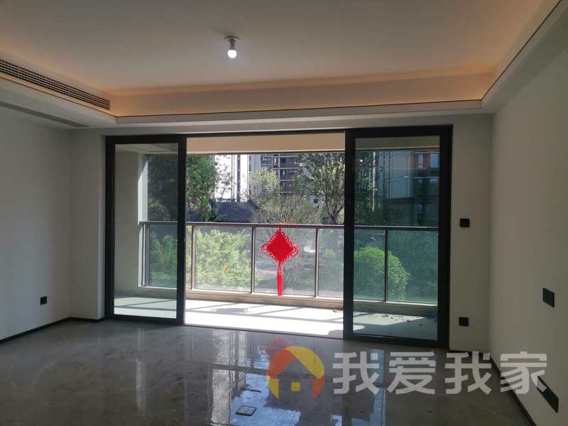 南昌我爱我家建发缦云 南北通透，采光好 装修好，环镜优美 周边匹套完善，，出行方便