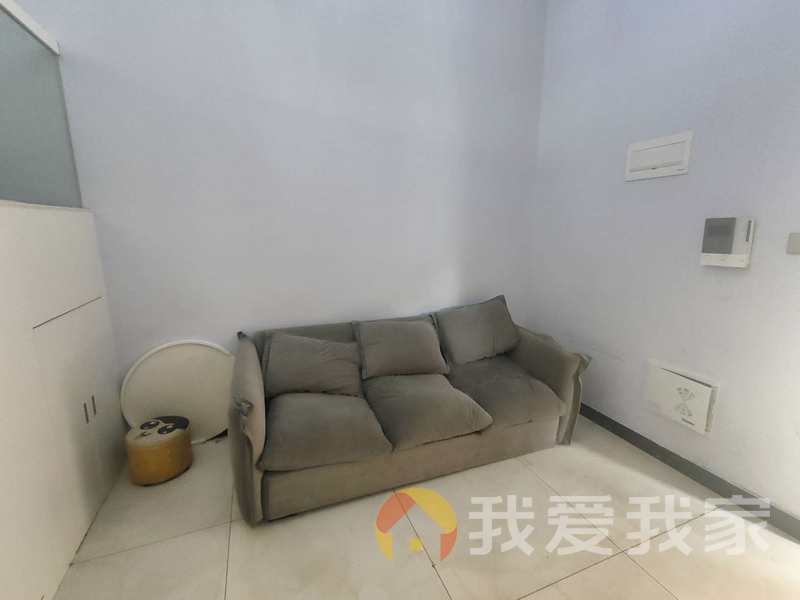 南昌我爱我家万科海上传奇 南北通透，采光好 装修好，环镜优美 周边匹套完善，，出行方便