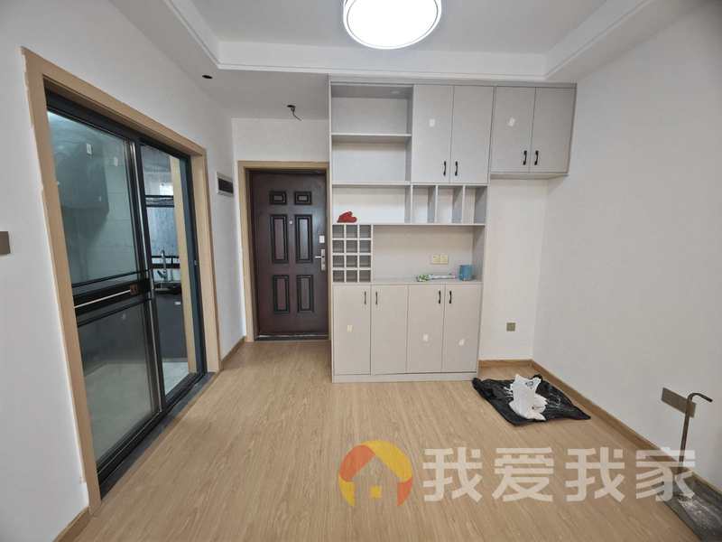 南昌我爱我家业主很信任我，我能了解业主卖房新的动态。目前市场 ，政策已经