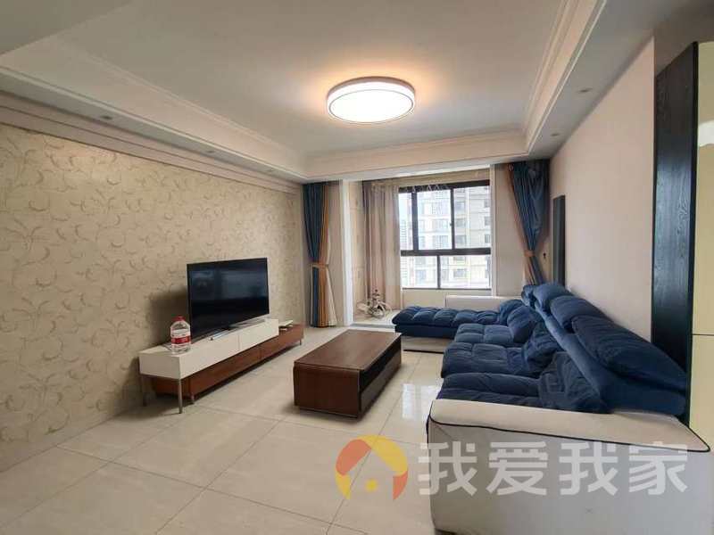 商城凤凰印象 南北通透，采光好 装修好，环镜优美 中间楼层