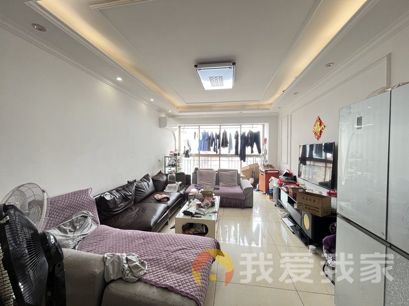 南昌我爱我家地中海阳光 南北通透，采光好 装修好，环镜优美 近地铁 中间楼层