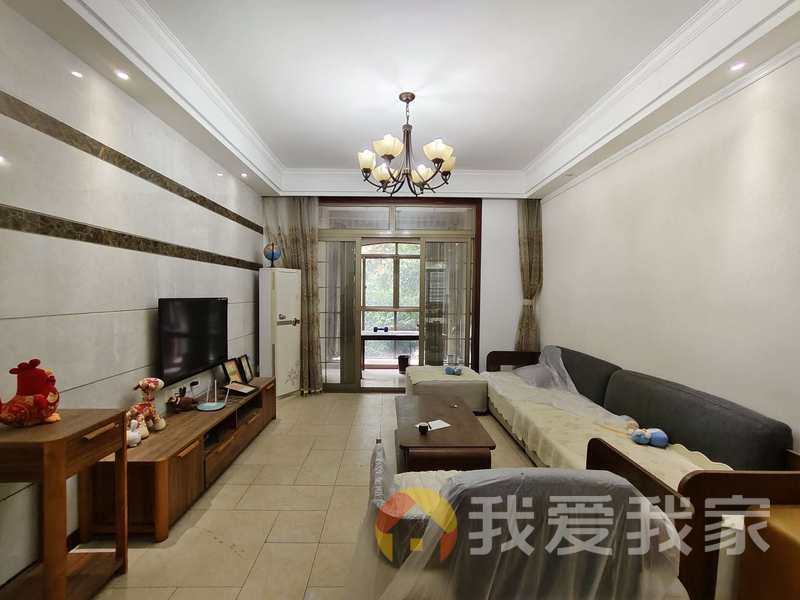 南昌我爱我家世纪风情三期四号地块 南北通透，采光好 装修好，环镜优美 近地铁 周边匹套完善，，出行方便