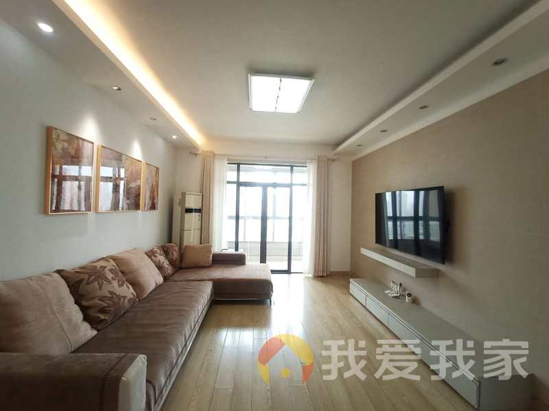 名爵府（豫章华城） 南北通透，采光好 装修好，环镜优美 视野好，诚心出售