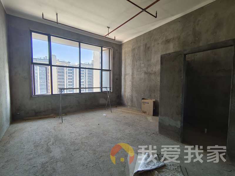 锦尚天域 南北通透，采光好 中间楼层