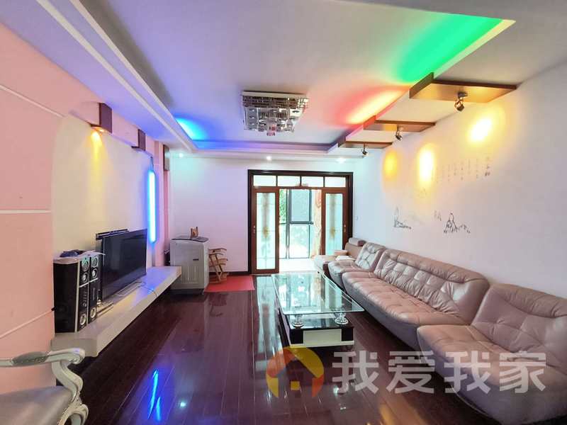 玺园 南北通透，采光好 装修好，环镜优美 周边匹套完善，，出行方便