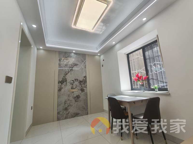 干家塘 南北通透，采光好 装修好，环镜优美 近地铁 视野好，诚心出售