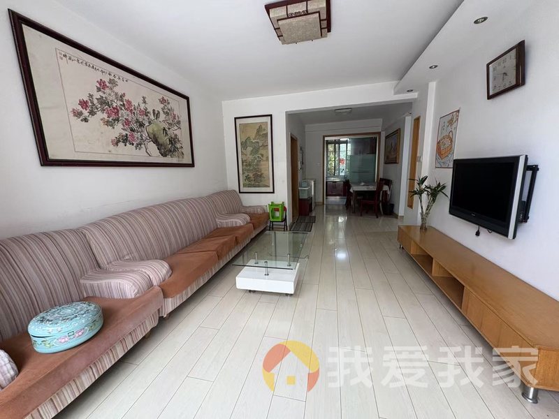 南昌我爱我家水岸菁华 南北通透，采光好 装修好，环镜优美 近地铁 视野好，诚心出售