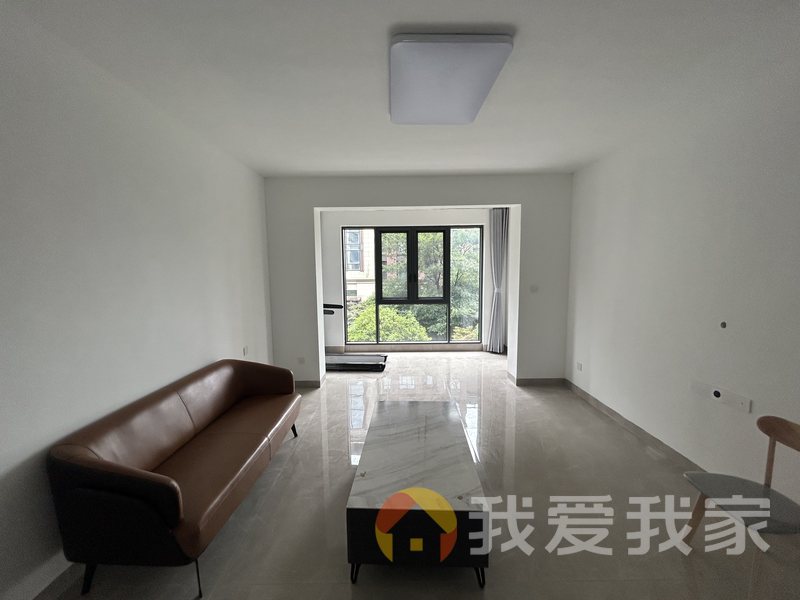 新力合园（瑞园） 南北通透，采光好 装修好，环镜优美 视野好，诚心出租