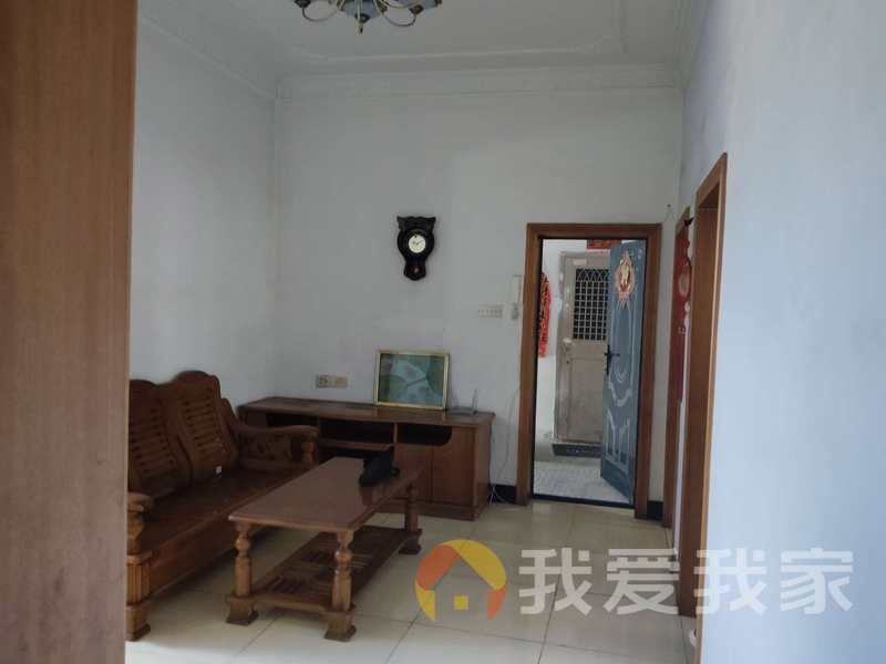 洪都北大道 南北通透，采光好 近地铁 视野好，诚心出售