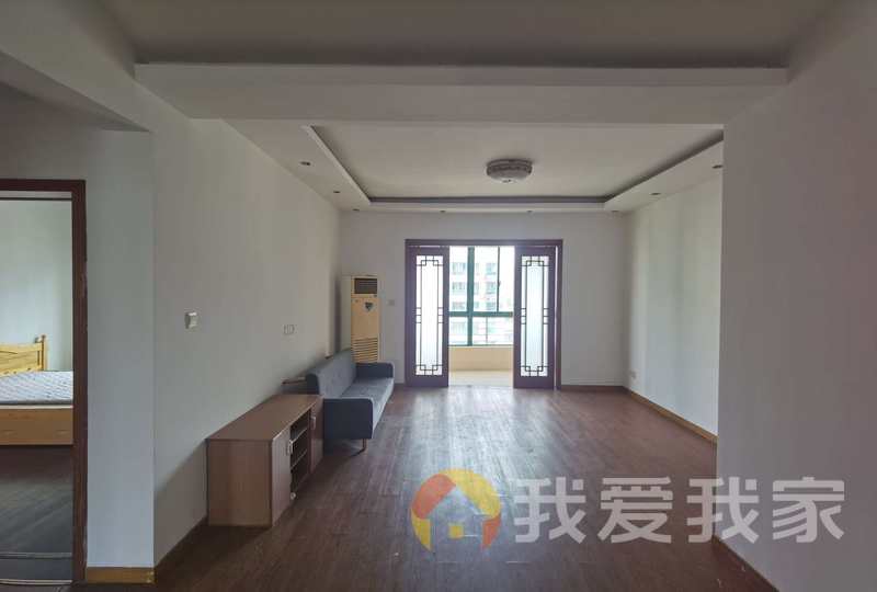 龙盛黄金港建设佳园 南北通透，采光好 装修好，环镜优美 视野好，诚心出租