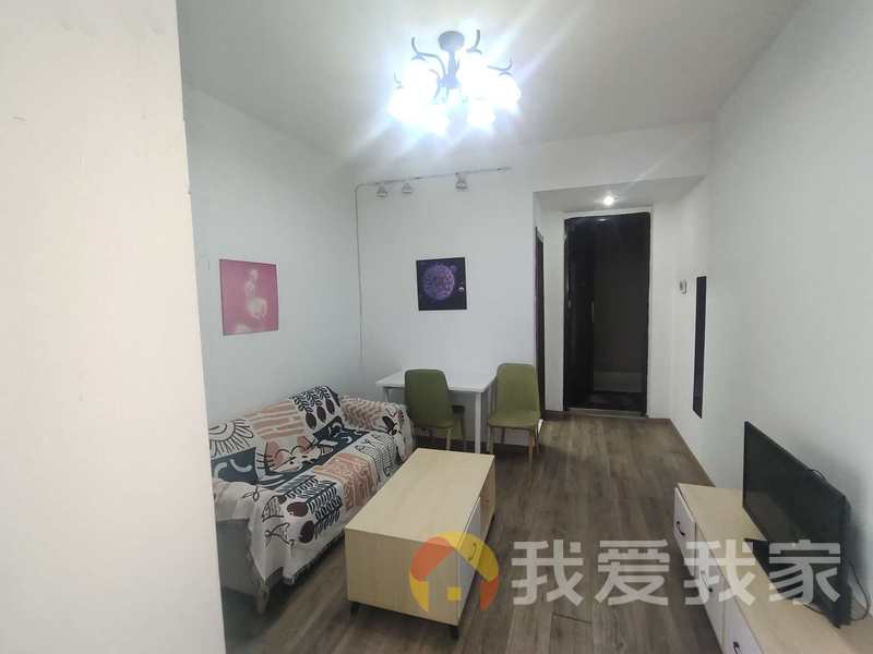 郡南府 南北通透，采光好 装修好，环镜优美 中间楼层