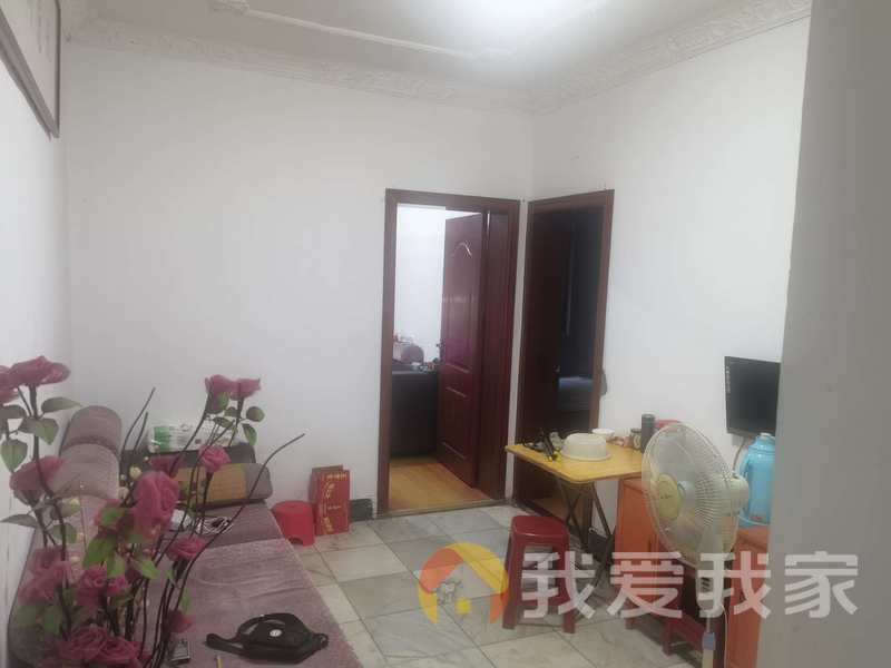 船山路惠民门小区 南北通透，采光好 视野好，诚心出售