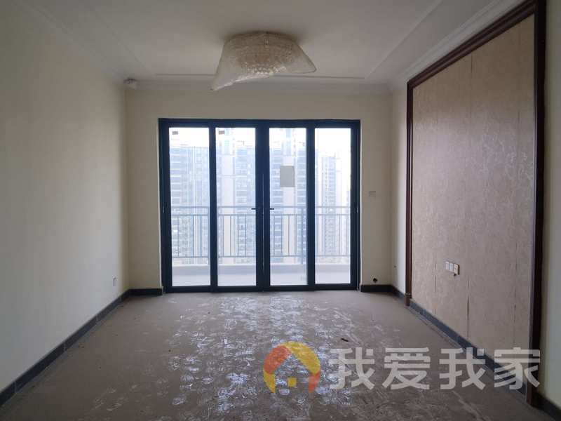 南昌我爱我家恒大城 南北通透，采光好 装修好，环镜优美 视野好，诚心出售