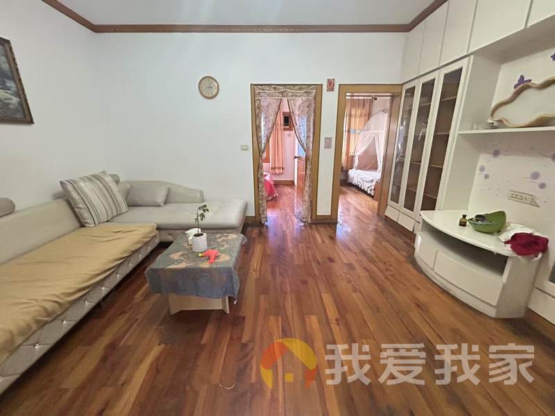 天佑路铁路一村 南北通透，采光好 装修好，环镜优美 视野好，诚心出租