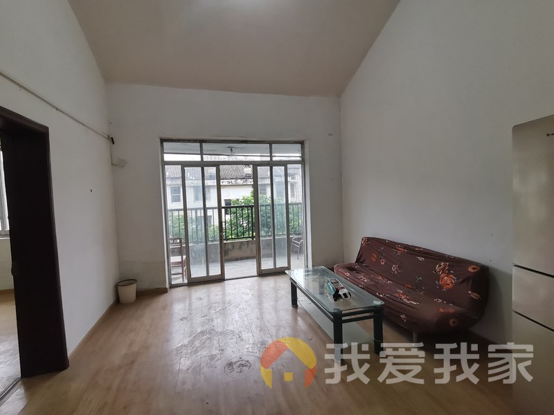 康馨苑 南北通透，采光好 视野好，诚心出售