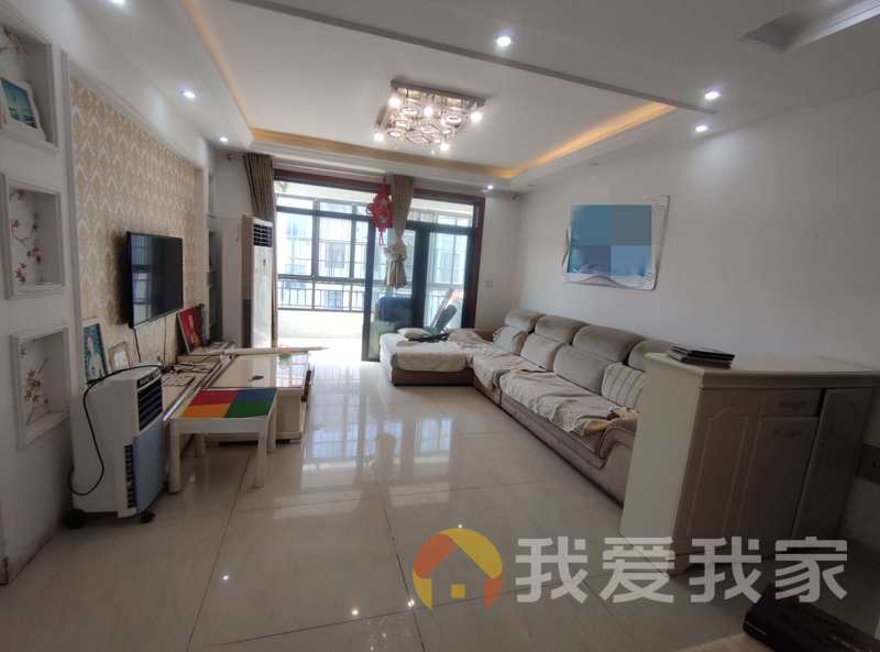 路通城邦 南北通透，采光好 装修好，环镜优美 视野好，诚心出售