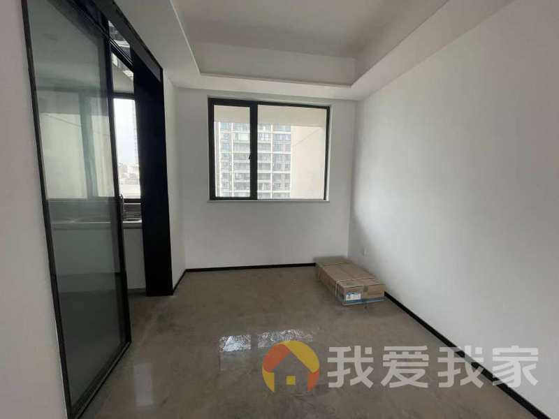 南昌我爱我家九龙湖 正规商品房 正南朝向 满二 电梯房 精装修 近地铁