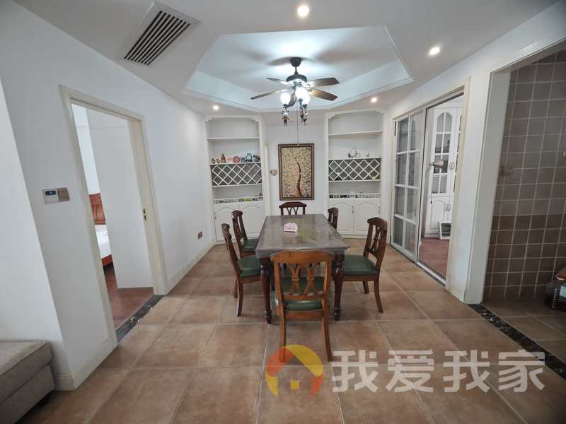 奥克斯盛世华庭 南北通透，采光好 装修好，环镜优美 中间楼层