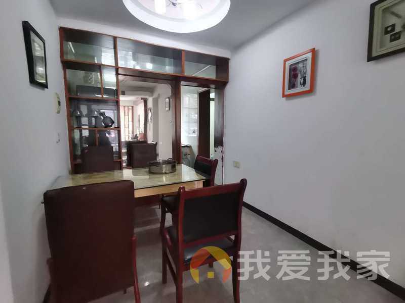 恒达花园 南北通透，采光好 近地铁 视野好，诚心出售
