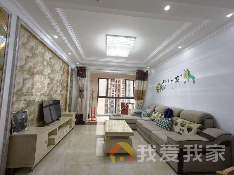 正荣润城 南北通透，采光好 装修好，环镜优美 周边匹套完善，，出行方便
