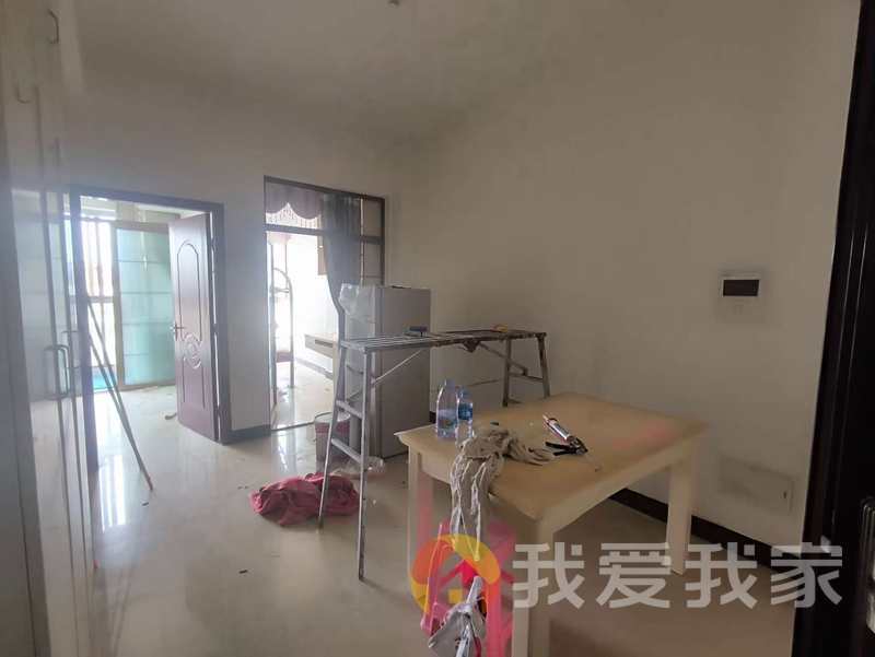 南昌我爱我家中大城 南北通透，采光好 装修好，环镜优美 周边匹套完善，，出行方便