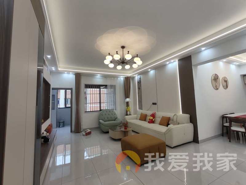 金源大厦 南北通透，采光好 装修好，环镜优美 视野好，诚心出售
