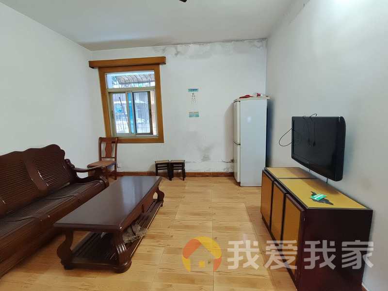 洪都中大道18号商苑小区 南北通透，采光好 视野好，诚心出租
