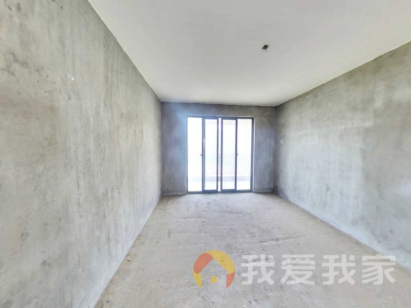 新建城B3区 南北通透，采光好 近地铁 中间楼层