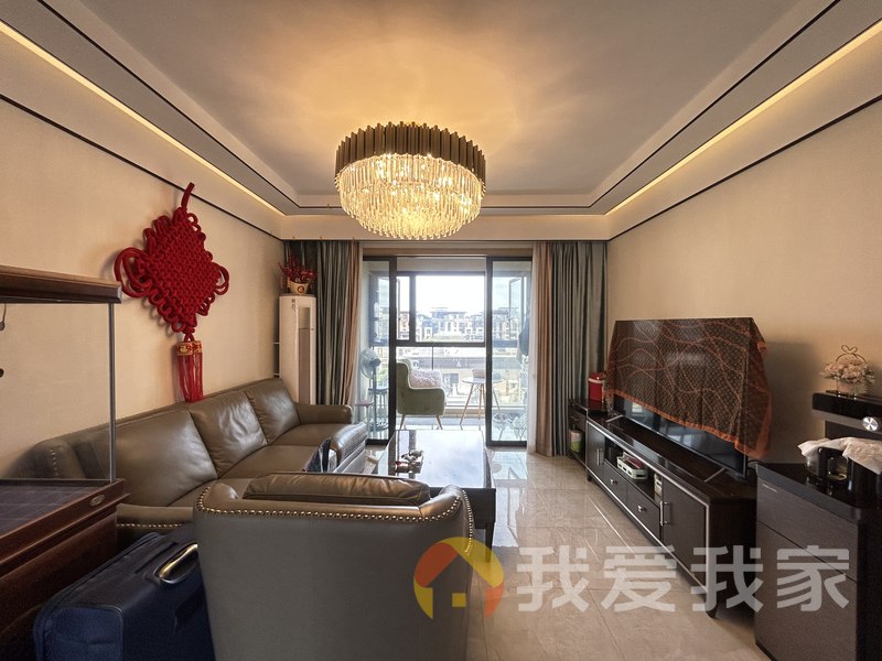 恒茂未来都会花园A区 南北通透，采光好 装修好，环镜优美 视野好，诚心出售