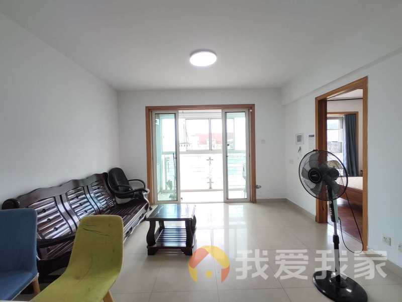 万达星城E组团(伴月庭) 南北通透，采光好 装修好，环镜优美 近地铁 视野好，诚心出租